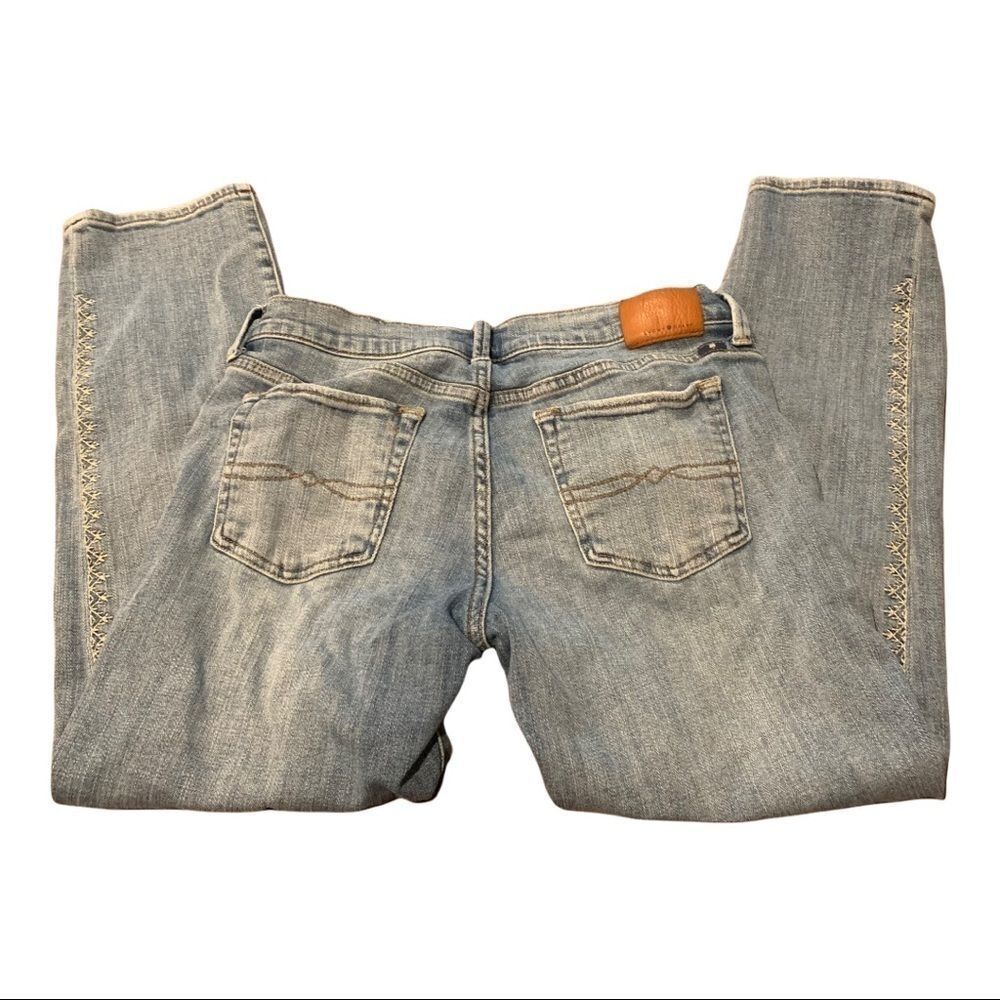 Lucky Brand Mid Rise Sweet Crop Jeans 6/28